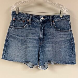 1/6 Madewell perfect curvy jean shorts frayed hem  32   14